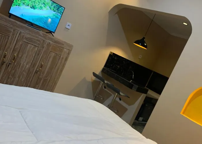 ゲストハウス Pradantara House